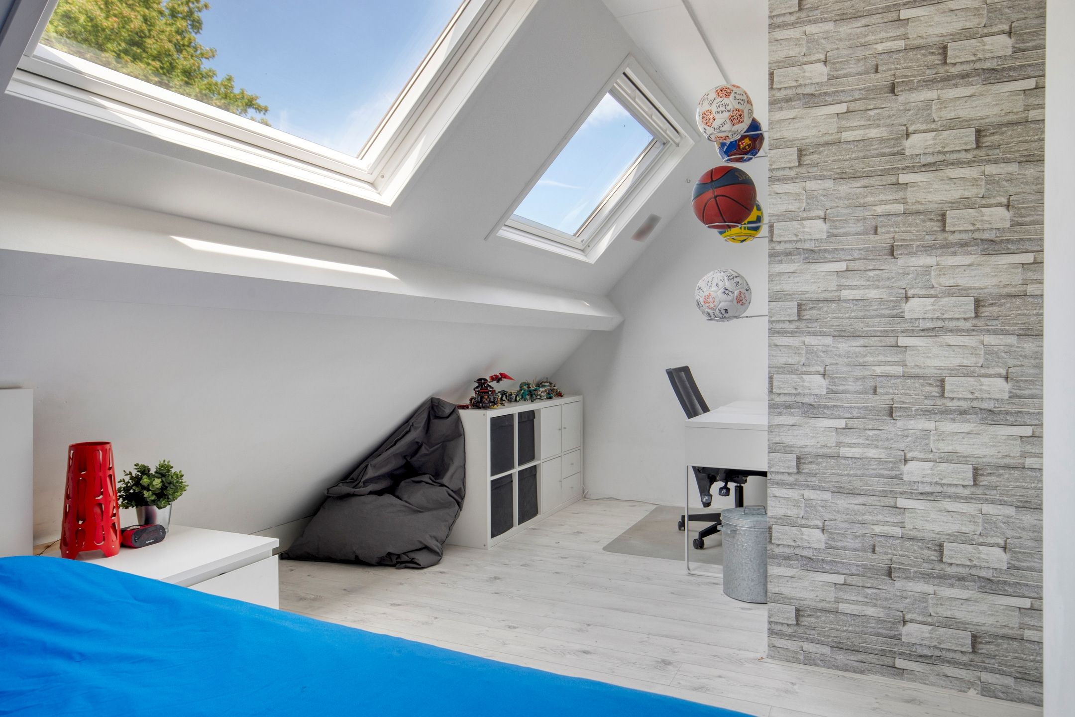 Foto 33 van Zwaanwijk 12