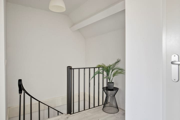 Foto 37 van Zwaanwijk 12