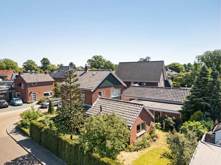 Foto 6 van Emmastraat 18