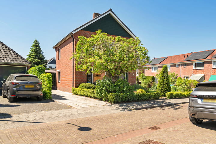 Foto 7 van Emmastraat 18