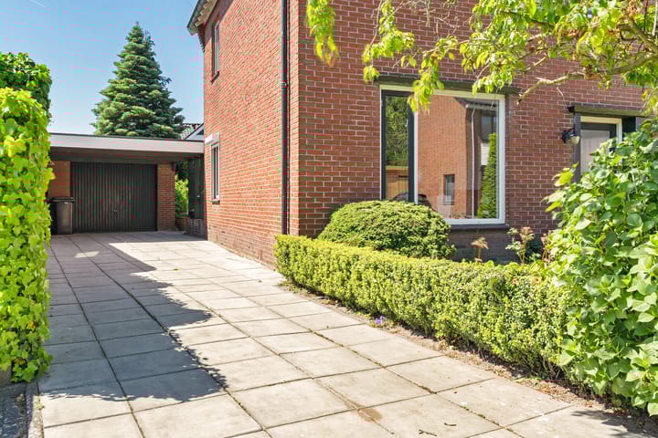 Foto 8 van Emmastraat 18