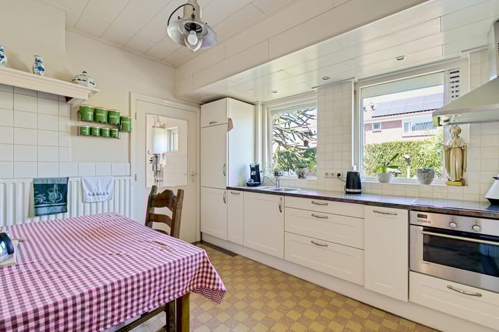 Foto 17 van Emmastraat 18