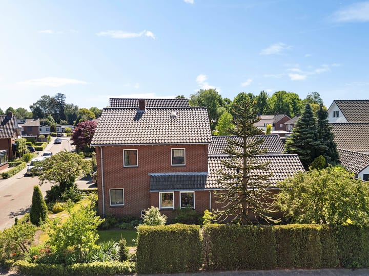 Foto 50 van Emmastraat 18