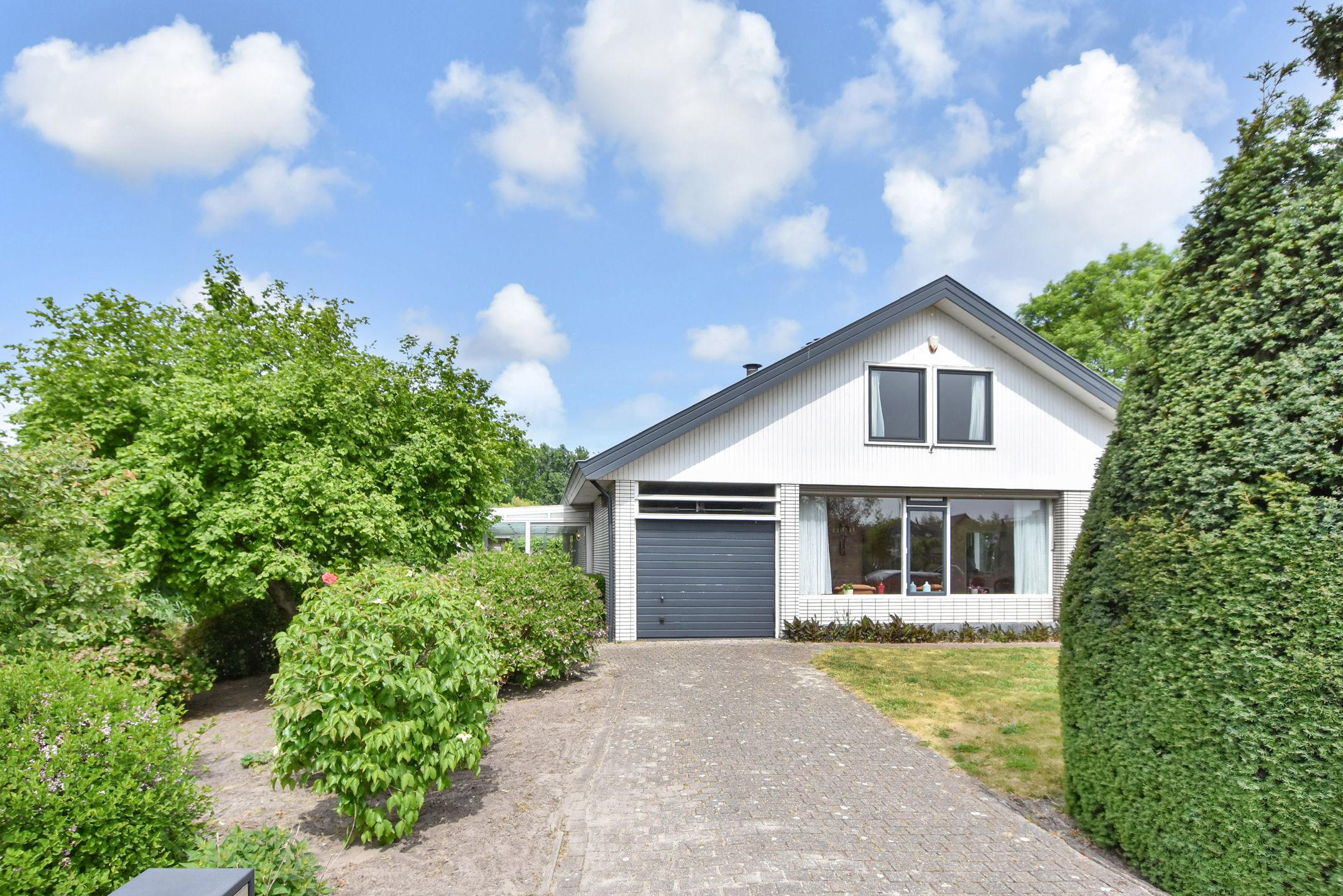 Foto 9 van Pastoor Verburchweg 2