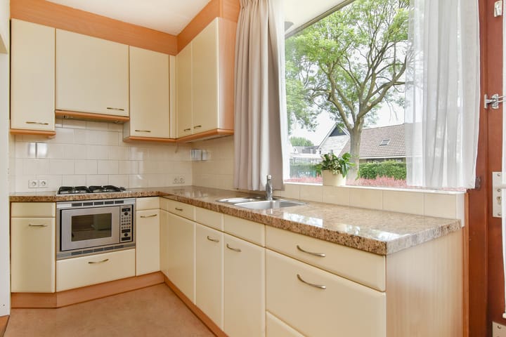 Foto 24 van Pastoor Verburchweg 2