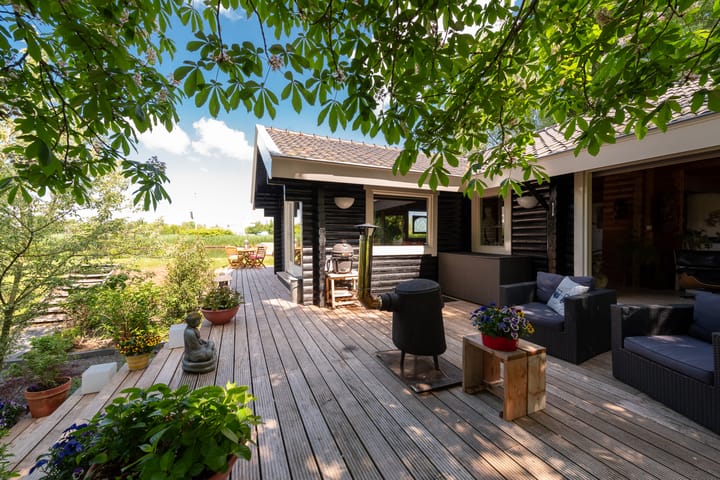 Foto 7 van Oukoop 15