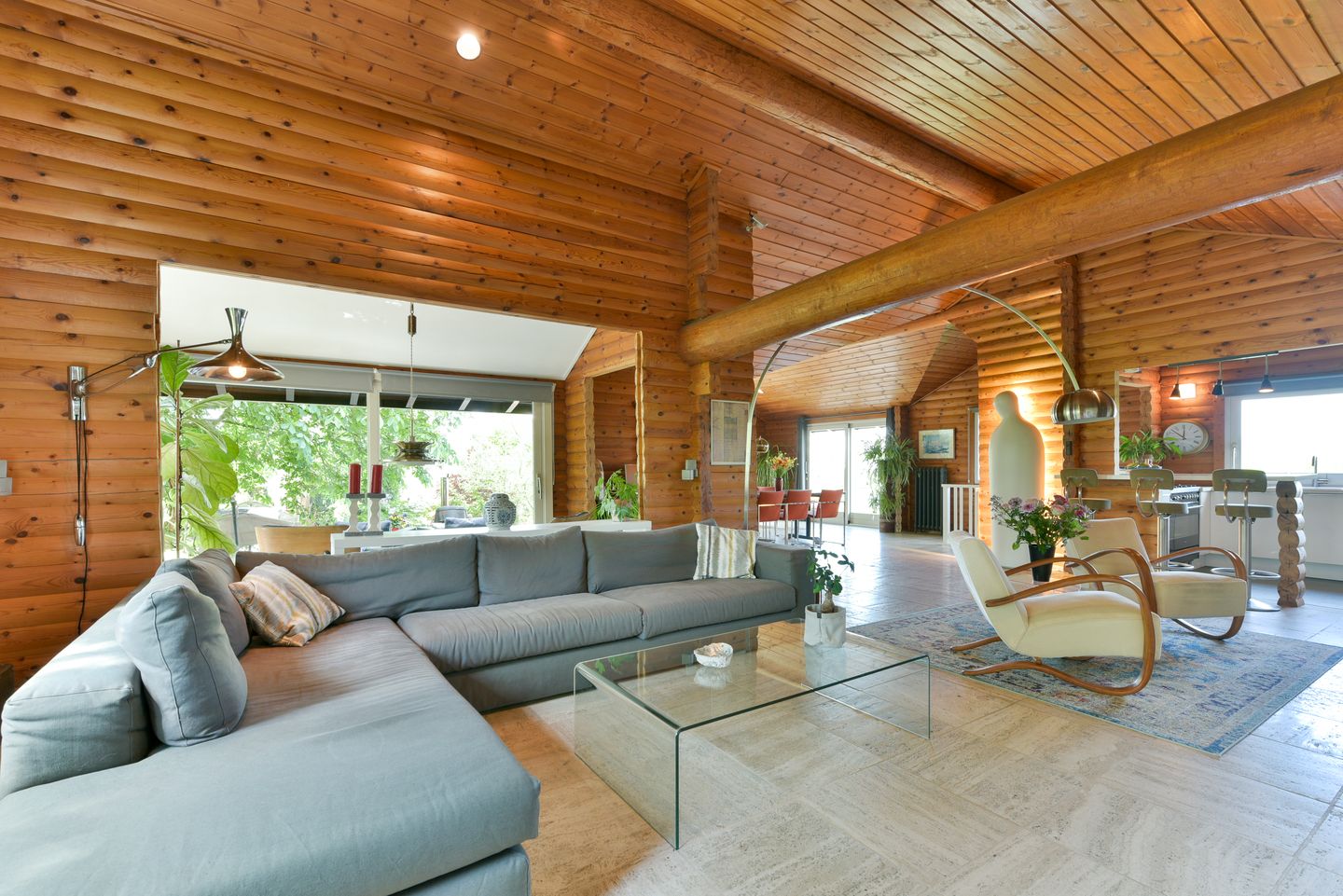 Foto 10 van Oukoop 15