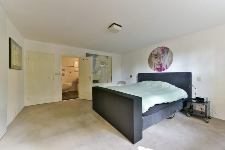 Foto 28 van Oukoop 15