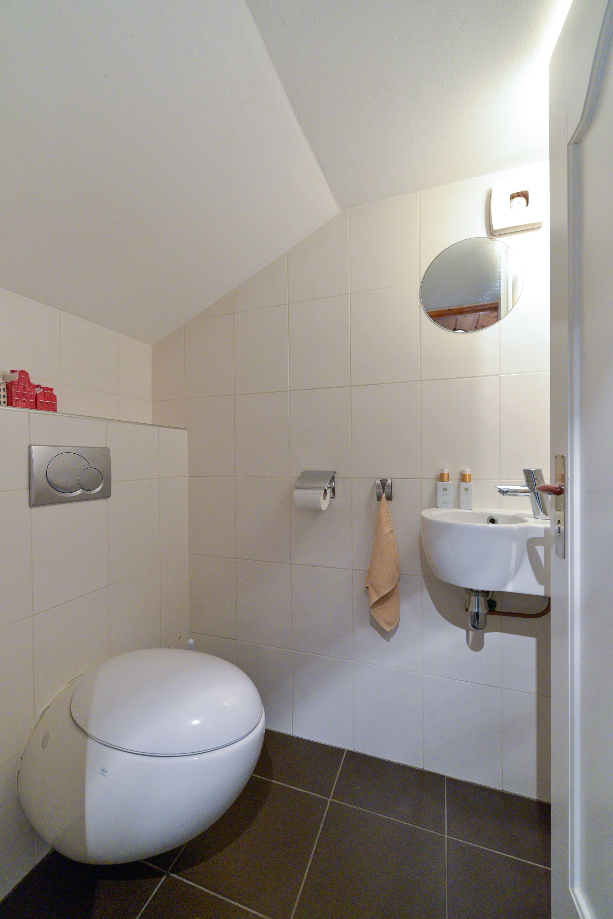 Foto 42 van Oukoop 15