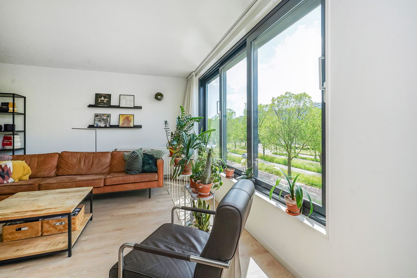 Foto 19 van J.L. van Rijweg 84