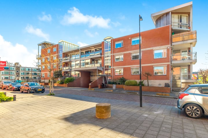 Koopwoningen - huizen te koop in [Funda]