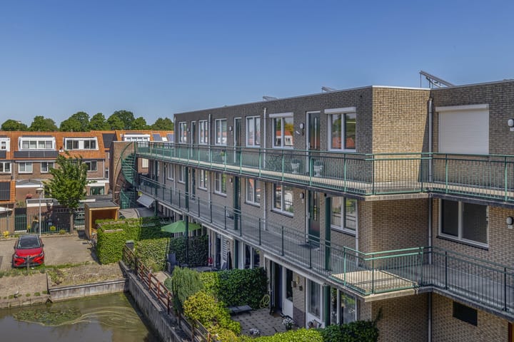 Foto 25 van Willem-Alexanderplein 78