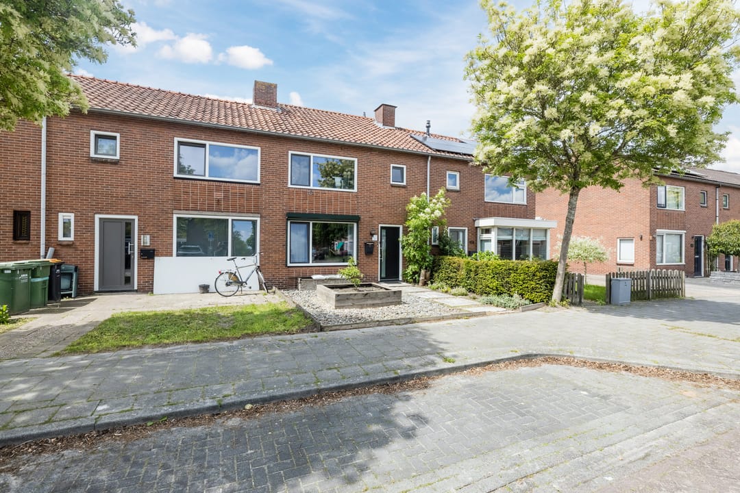 Photo 1 of Da Costastraat 110