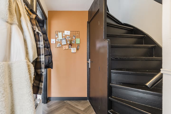 Foto 4 van Da Costastraat 110