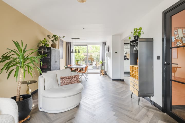 Foto 6 van Da Costastraat 110