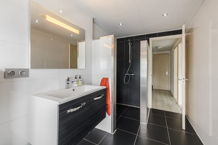 Foto 26 van Da Costastraat 110