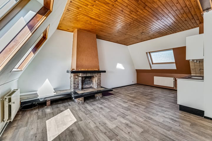 Foto 2 van Van Deventerstraat 12-A