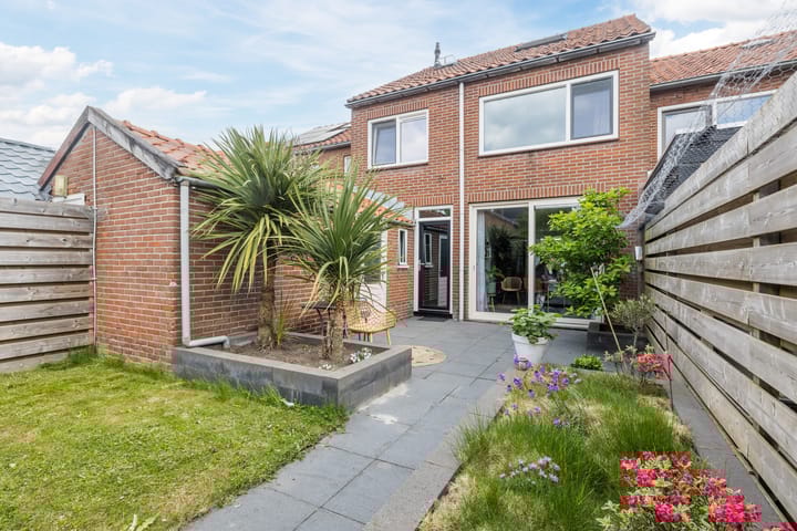 Foto 42 van Da Costastraat 110