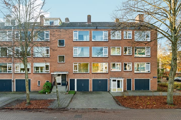 Foto 1 van Valkenstein 88-1