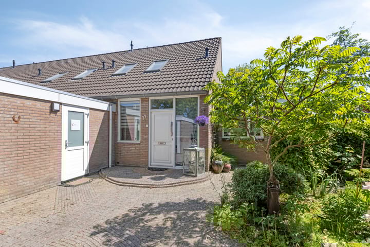 Foto 1 van De Nova Cura 11