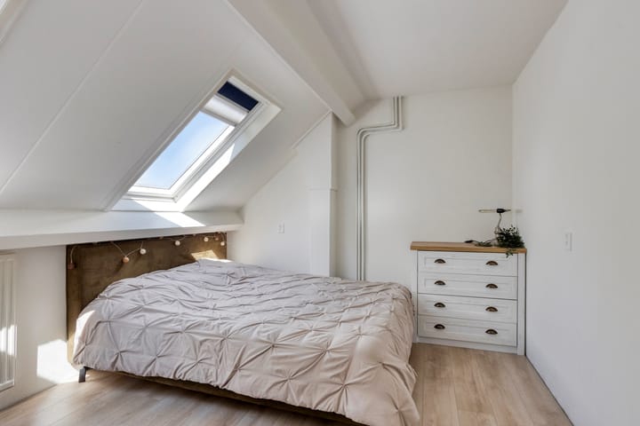 Foto 25 van De Nova Cura 11