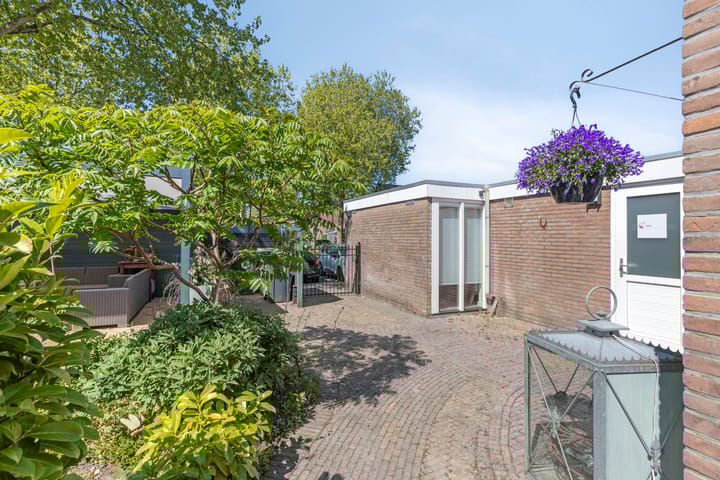 Foto 38 van De Nova Cura 11