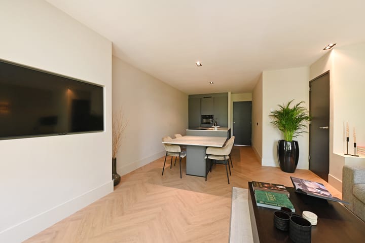 Photo 11 of Noordsingel 66-B02