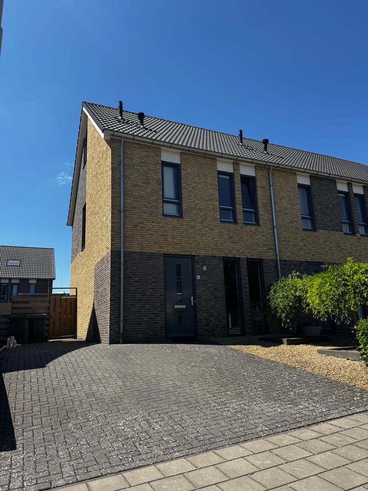 Foto 1 van De Bongerd 2-B