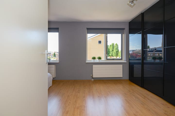 Photo 33 of Laan van Loevestein 21