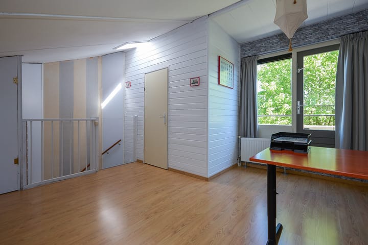 Photo 42 of Laan van Loevestein 21