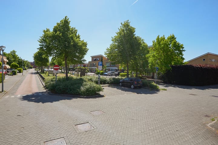 Photo 61 of Laan van Loevestein 21