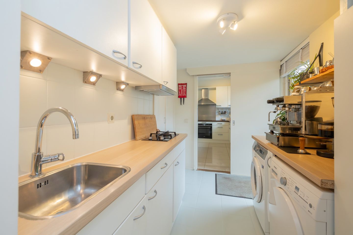 Photo 34 of Kooikersweg 5