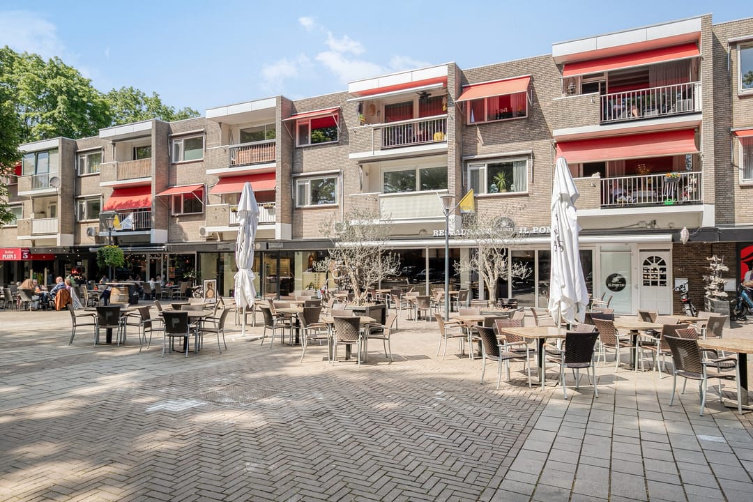 Foto 1 van Raadhuisplein 17