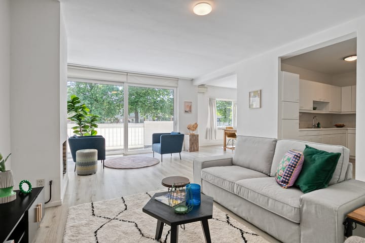 Foto 2 van Raadhuisplein 17