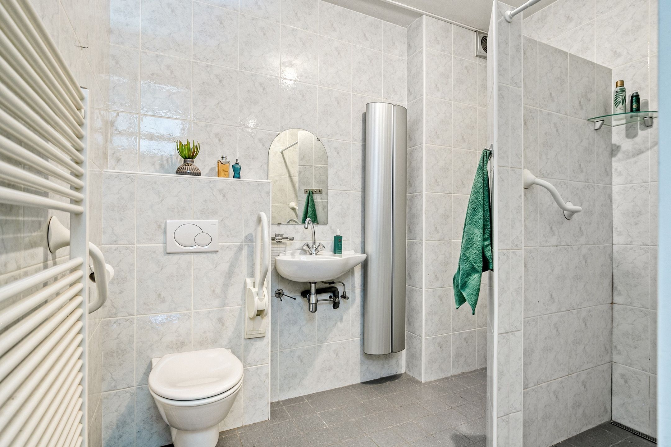 Foto 15 van Raadhuisplein 17