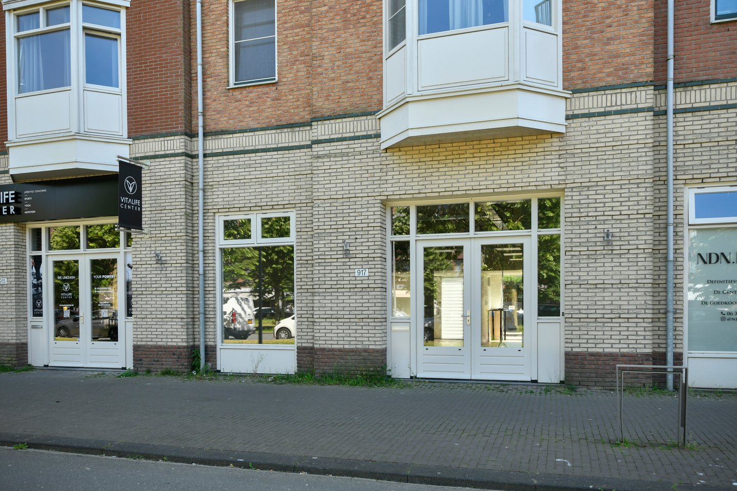 Bekijk foto 2 van Europalaan 917