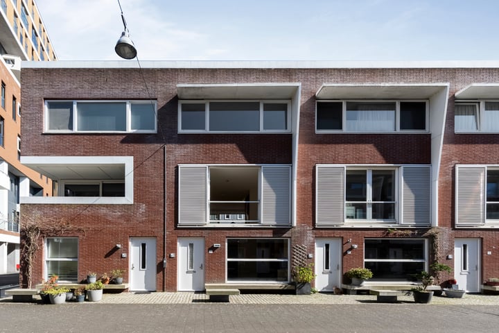 Adriaan Paulenstraat 1