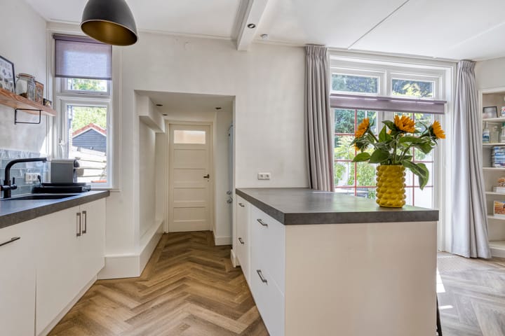 Foto 8 van Alteveerstraat 49