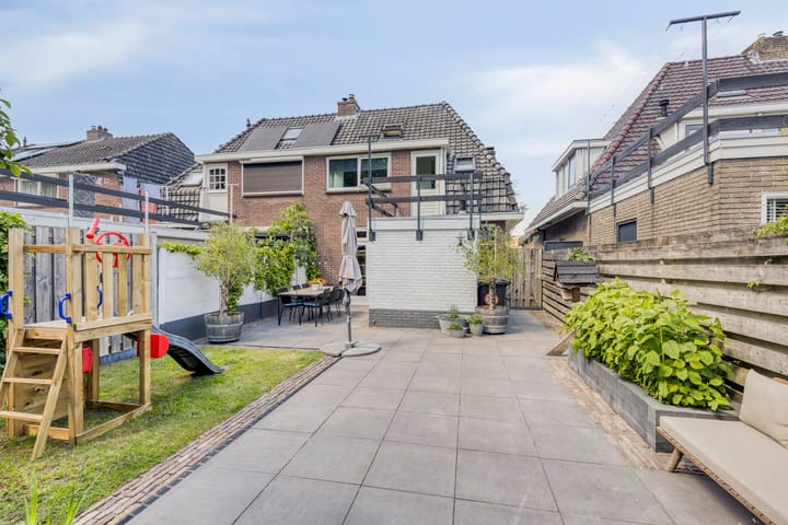 Foto 38 van Alteveerstraat 49