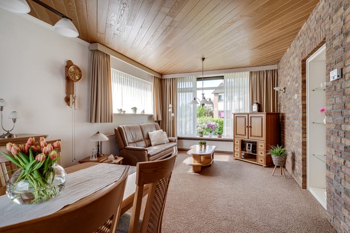 Foto 2 van Ds J A Visserstraat 29