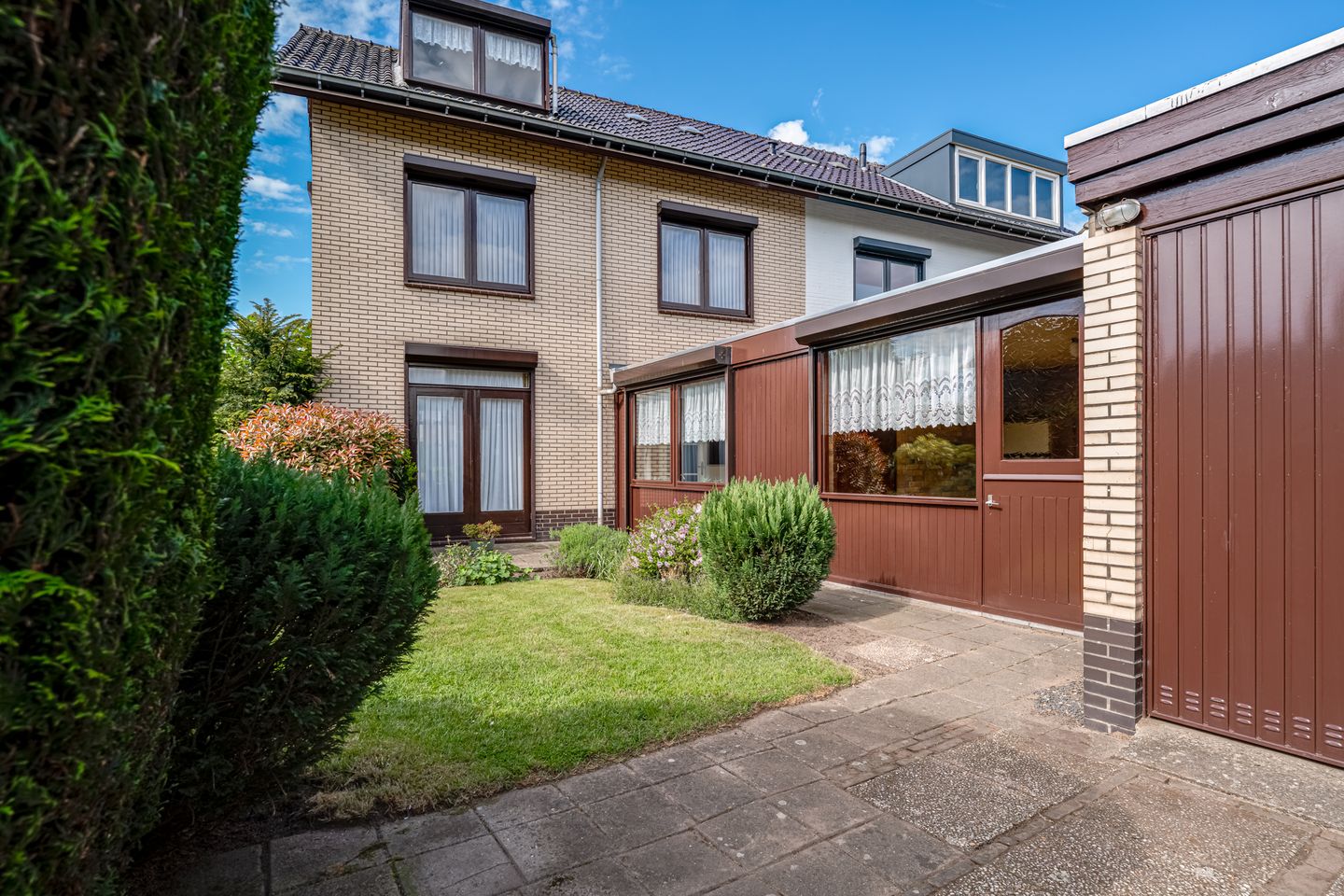 Foto 29 van Ds J A Visserstraat 29