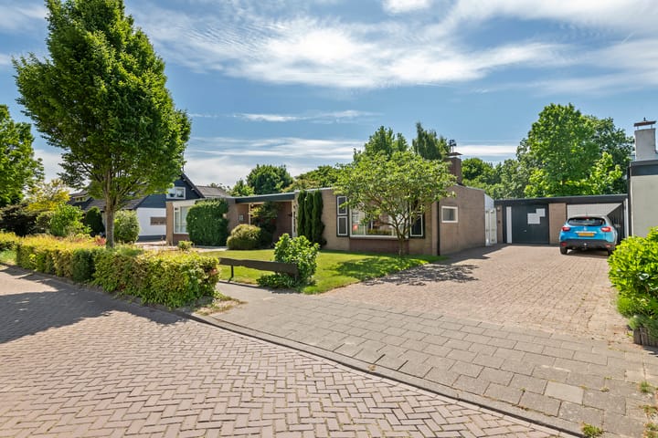 Photo 1 of Seringenstraat 10