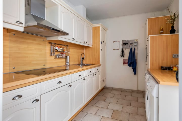 Photo 9 of Seringenstraat 10