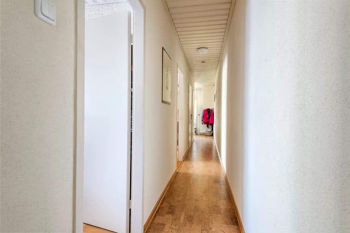 Photo 13 of Seringenstraat 10