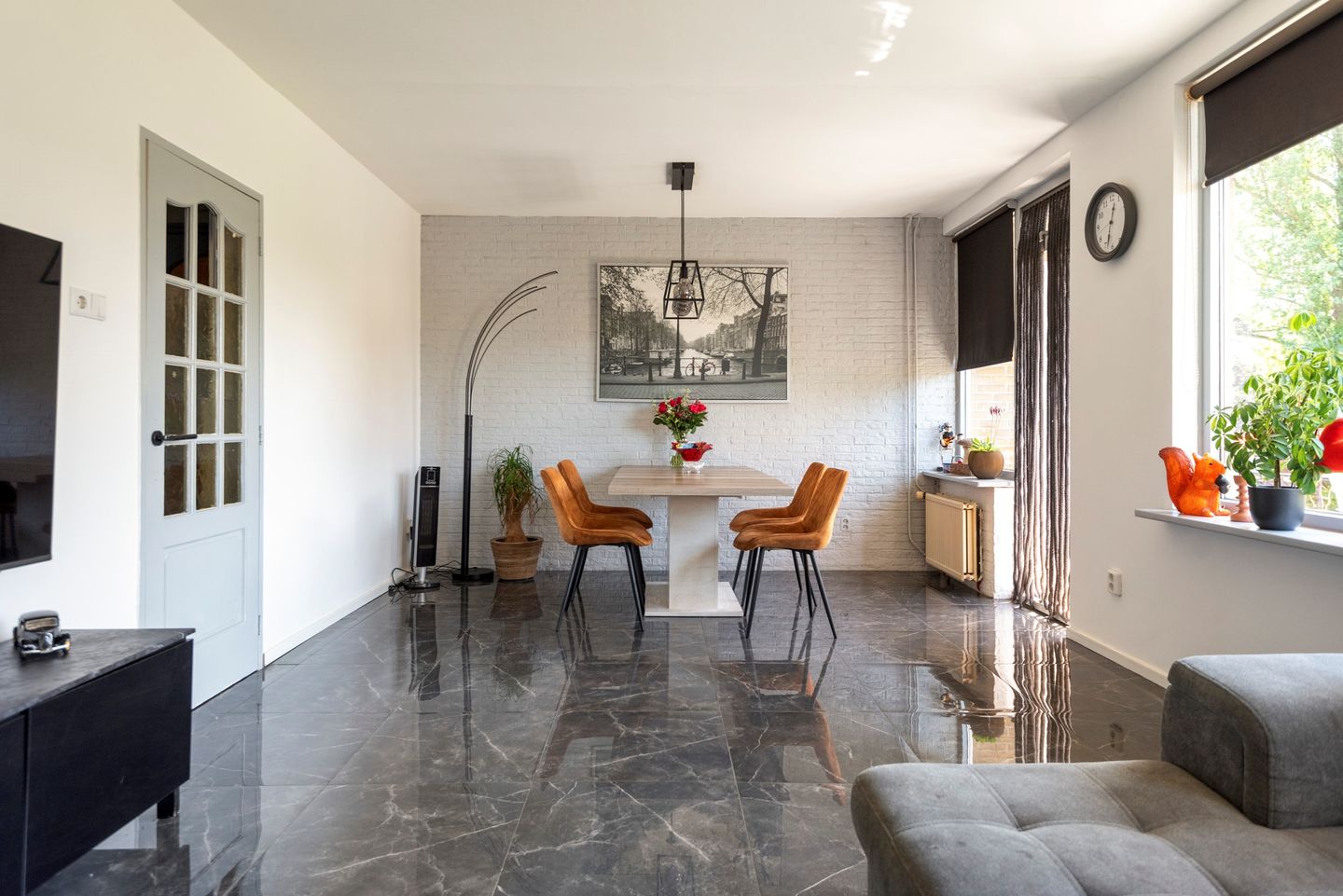 Photo 5 of Zeestraat 47