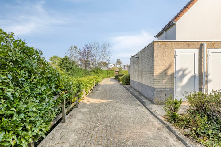 Photo 25 of Centrum 48