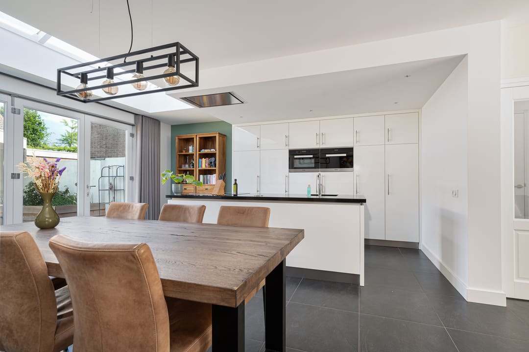 Photo 11 of Hertog Janstraat 35