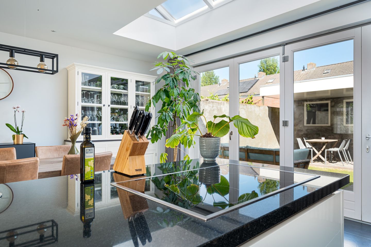 Photo 14 of Hertog Janstraat 35