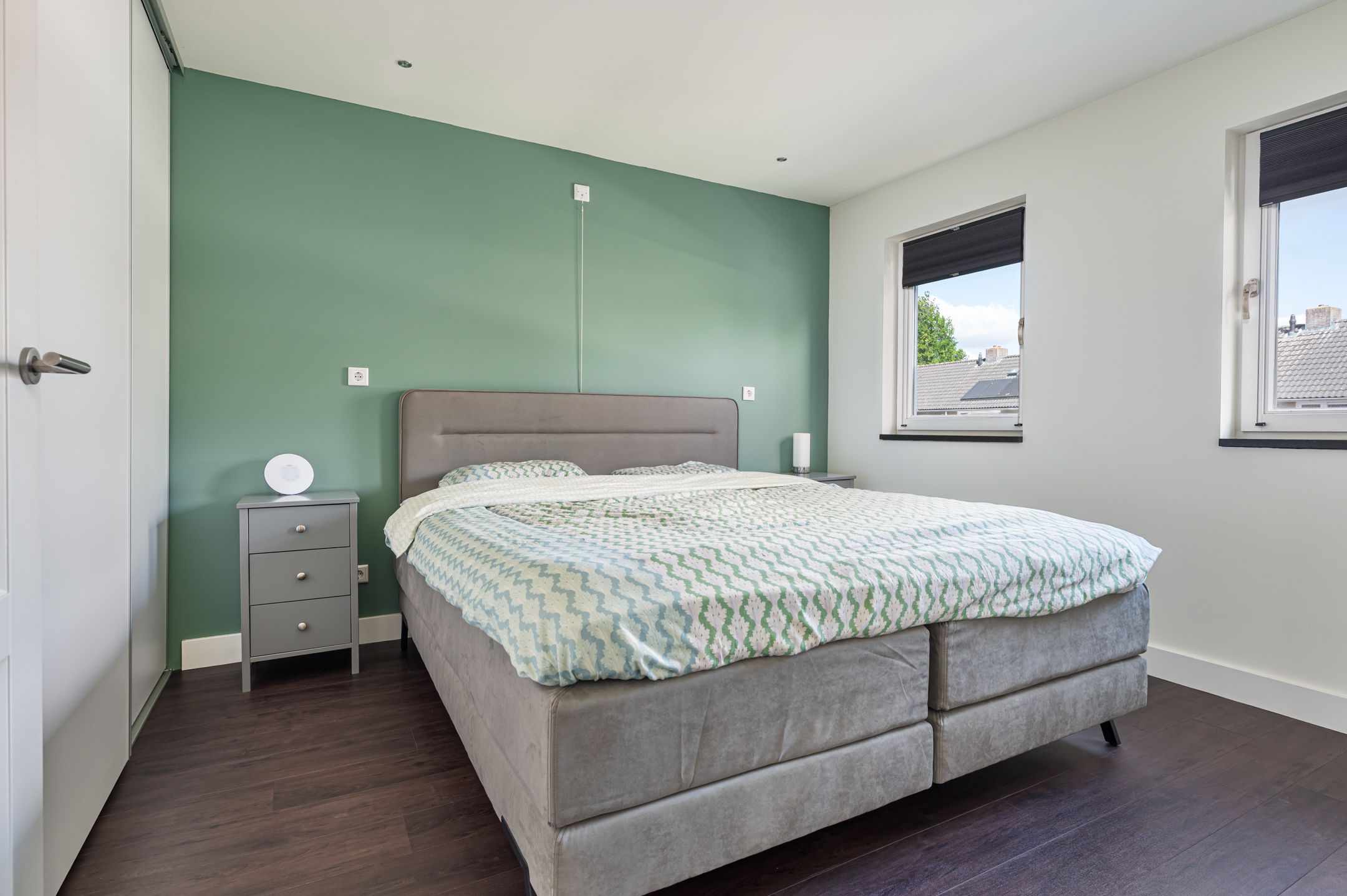 Photo 18 of Hertog Janstraat 35