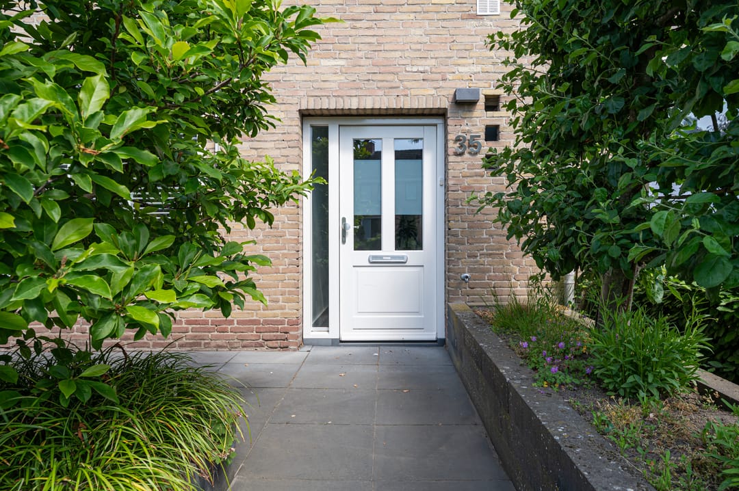 Photo 32 of Hertog Janstraat 35